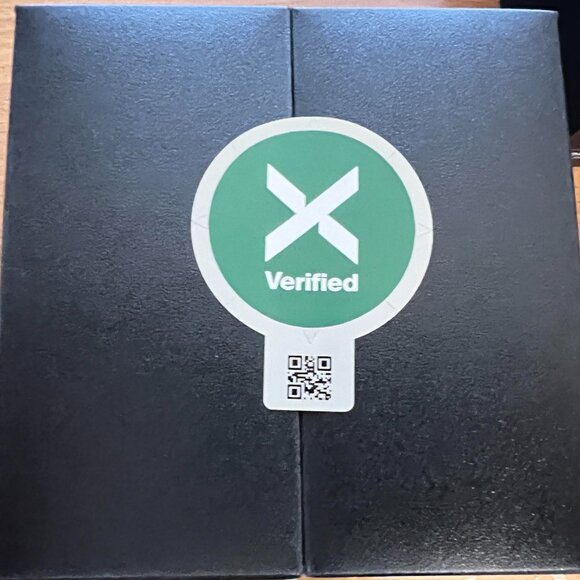 Authentic OMEGA X SWATCH MoonSwatch Mission to the Moonphase Snoopy Black Unisex - Picture 13 of 13